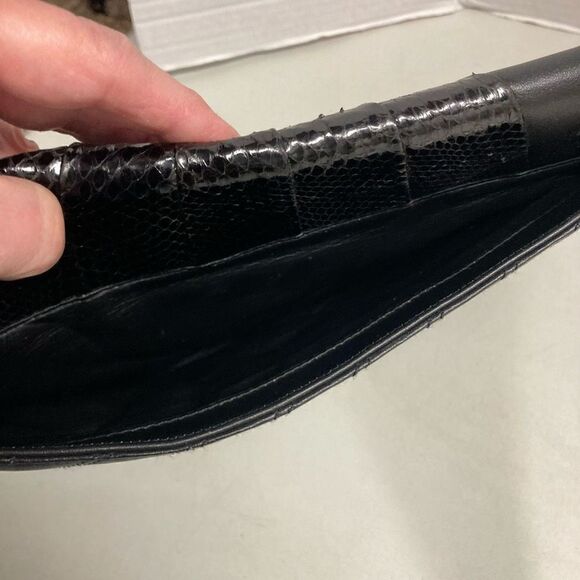 PANTERA Women’s Crossbody Handbag Purse Tote Quilted Black 8X2X12.5 - Picture 10 of 10